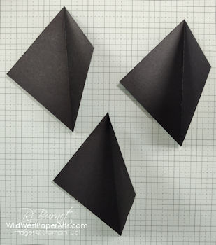 Figure 1 Score and fold each Basic Black square